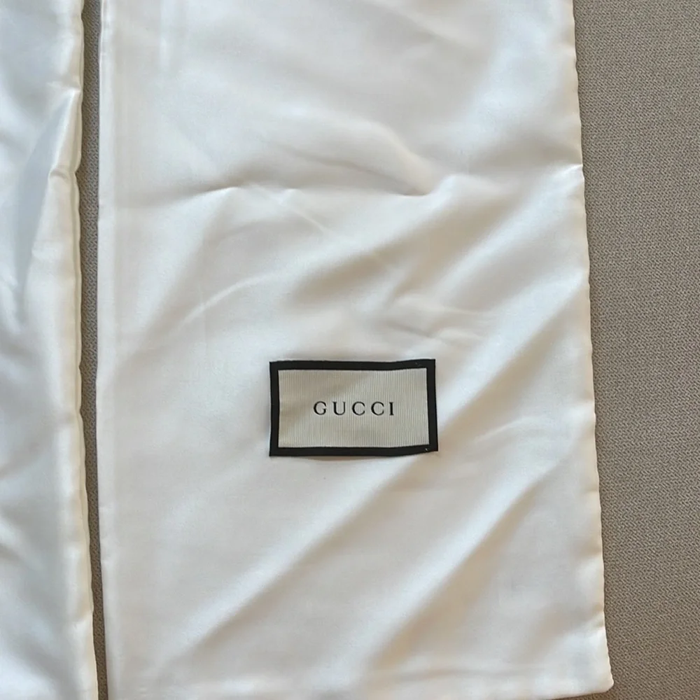 Gucci dust bags - Picture 2 of 2